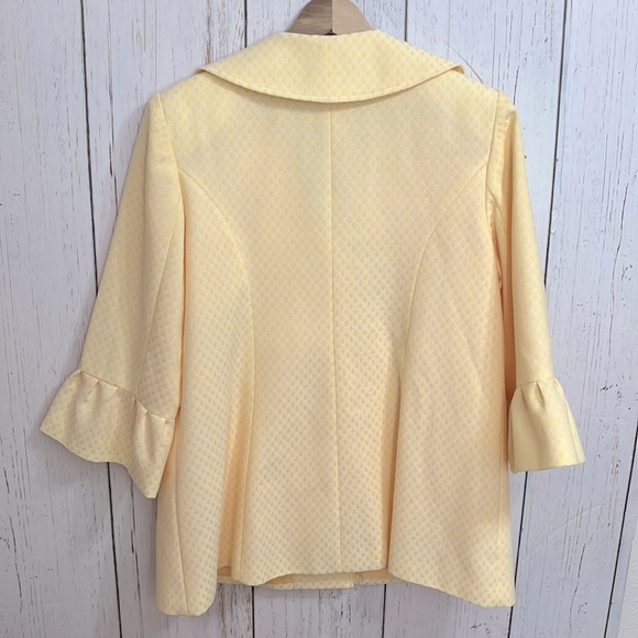 Giorgio Sant’ Angelo Buttercream Skirt Suit - Picture 3 of 9